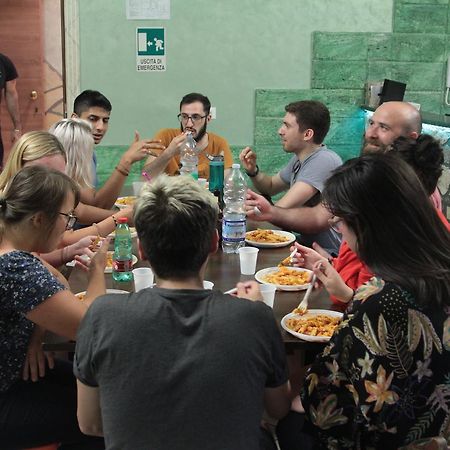 Youth Meeting Home Firenze Kültér fotó